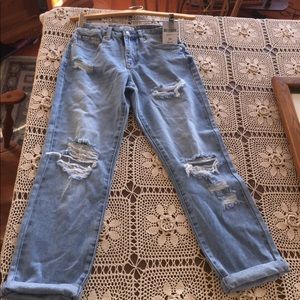 Forever 21 boyfriend fit jeans